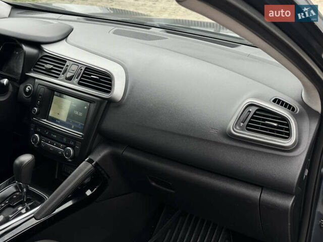 Синий Рено Kadjar, объемом двигателя 1.5 л и пробегом 215 тыс. км за 13750 $, фото 41 на Automoto.ua