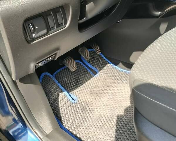 Синій Рено Kadjar, об'ємом двигуна 1.46 л та пробігом 273 тис. км за 13400 $, фото 34 на Automoto.ua