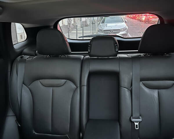 Синий Рено Kadjar, объемом двигателя 1.6 л и пробегом 228 тыс. км за 14900 $, фото 19 на Automoto.ua