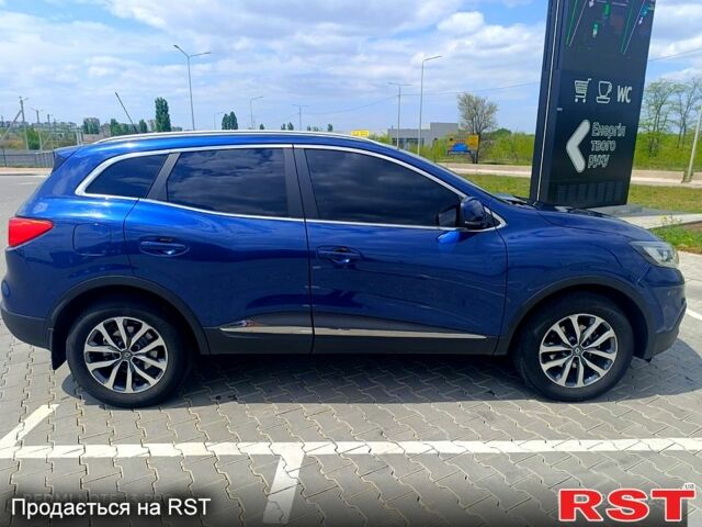 Синий Рено Kadjar, объемом двигателя 1.5 л и пробегом 224 тыс. км за 15300 $, фото 2 на Automoto.ua