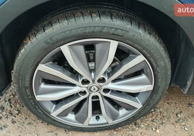 Синий Рено Kadjar, объемом двигателя 1.46 л и пробегом 199 тыс. км за 14700 $, фото 7 на Automoto.ua