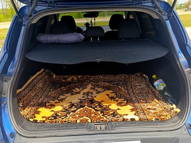 Синий Рено Kadjar, объемом двигателя 1.5 л и пробегом 224 тыс. км за 15300 $, фото 4 на Automoto.ua