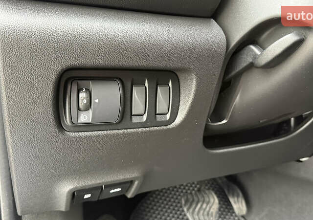 Синий Рено Kadjar, объемом двигателя 1.46 л и пробегом 262 тыс. км за 13300 $, фото 27 на Automoto.ua