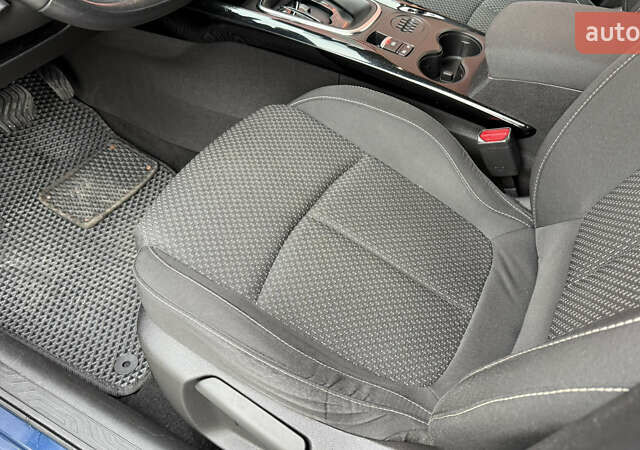 Синий Рено Kadjar, объемом двигателя 1.46 л и пробегом 262 тыс. км за 13300 $, фото 24 на Automoto.ua