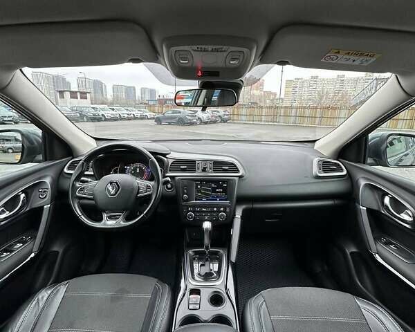 Синий Рено Kadjar, объемом двигателя 1.46 л и пробегом 200 тыс. км за 14900 $, фото 13 на Automoto.ua