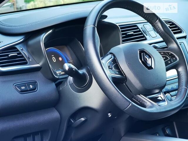 Синий Рено Kadjar, объемом двигателя 1.5 л и пробегом 140 тыс. км за 16900 $, фото 12 на Automoto.ua