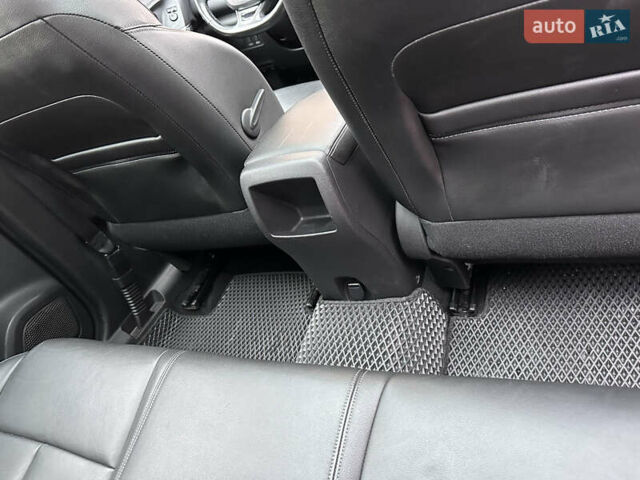 Синий Рено Kadjar, объемом двигателя 1.46 л и пробегом 122 тыс. км за 18500 $, фото 9 на Automoto.ua