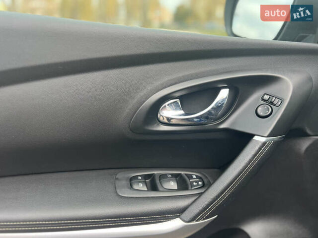 Синій Рено Kadjar, об'ємом двигуна 1.5 л та пробігом 226 тис. км за 14500 $, фото 14 на Automoto.ua