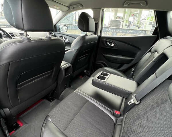 Синий Рено Kadjar, объемом двигателя 1.46 л и пробегом 88 тыс. км за 17400 $, фото 24 на Automoto.ua