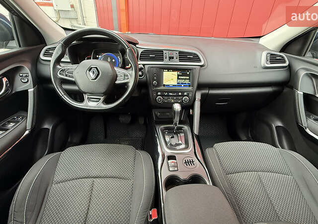 Синий Рено Kadjar, объемом двигателя 1.46 л и пробегом 262 тыс. км за 13300 $, фото 59 на Automoto.ua