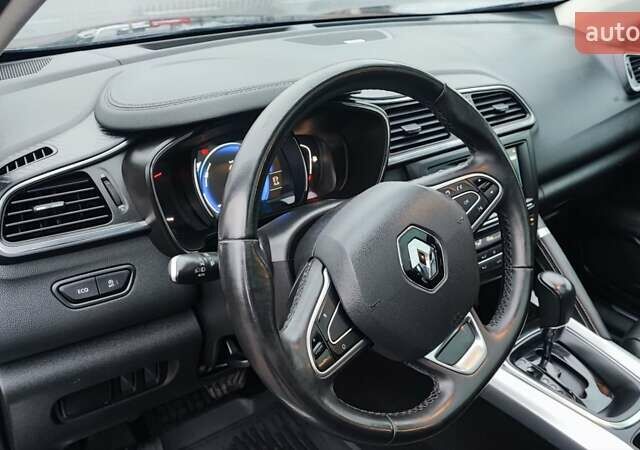 Синий Рено Kadjar, объемом двигателя 1.46 л и пробегом 199 тыс. км за 14700 $, фото 22 на Automoto.ua