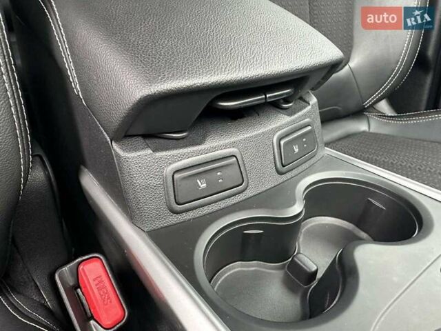 Синий Рено Kadjar, объемом двигателя 1.2 л и пробегом 132 тыс. км за 13950 $, фото 24 на Automoto.ua