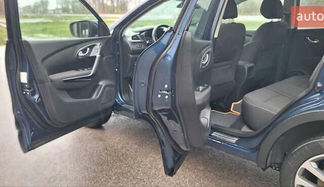 Синий Рено Kadjar, объемом двигателя 1.5 л и пробегом 188 тыс. км за 15500 $, фото 64 на Automoto.ua