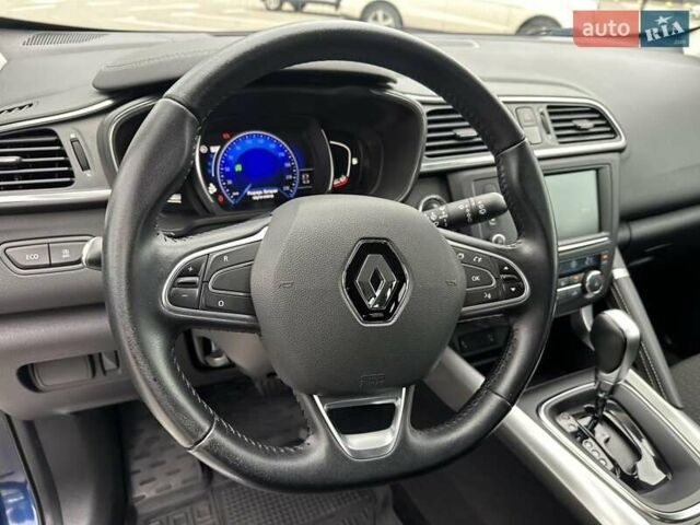 Синий Рено Kadjar, объемом двигателя 1.2 л и пробегом 132 тыс. км за 13950 $, фото 18 на Automoto.ua
