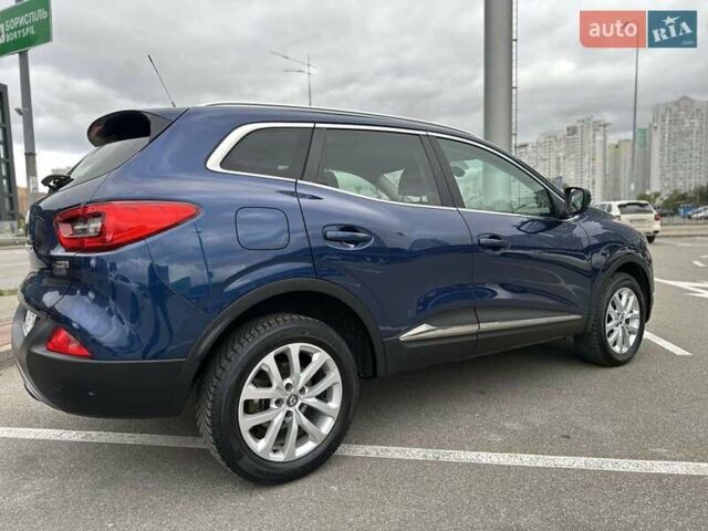 Синий Рено Kadjar, объемом двигателя 1.2 л и пробегом 132 тыс. км за 13950 $, фото 3 на Automoto.ua
