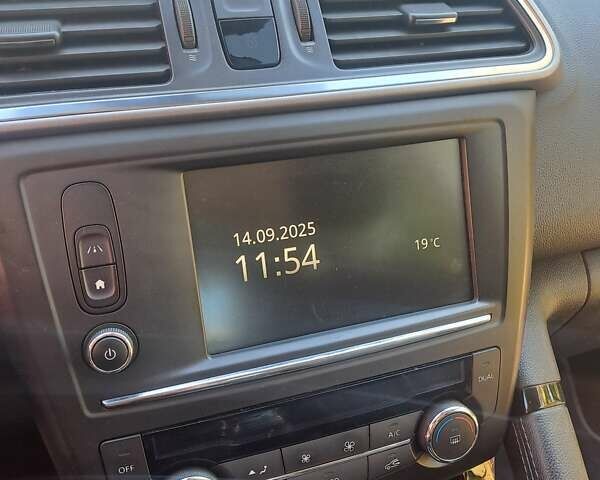 Синій Рено Kadjar, об'ємом двигуна 1.46 л та пробігом 187 тис. км за 15000 $, фото 27 на Automoto.ua