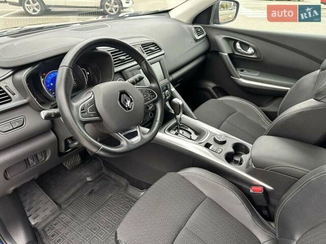 Синий Рено Kadjar, объемом двигателя 1.2 л и пробегом 132 тыс. км за 13950 $, фото 21 на Automoto.ua