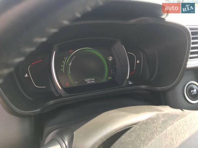 Синий Рено Kadjar, объемом двигателя 1.2 л и пробегом 142 тыс. км за 13000 $, фото 10 на Automoto.ua