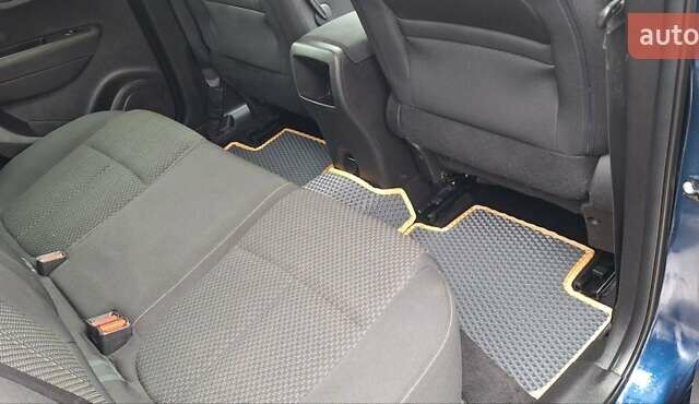 Синий Рено Kadjar, объемом двигателя 1.5 л и пробегом 188 тыс. км за 15500 $, фото 78 на Automoto.ua