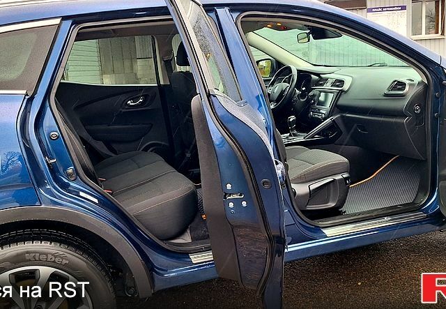 Синий Рено Kadjar, объемом двигателя 1.5 л и пробегом 188 тыс. км за 15500 $, фото 10 на Automoto.ua