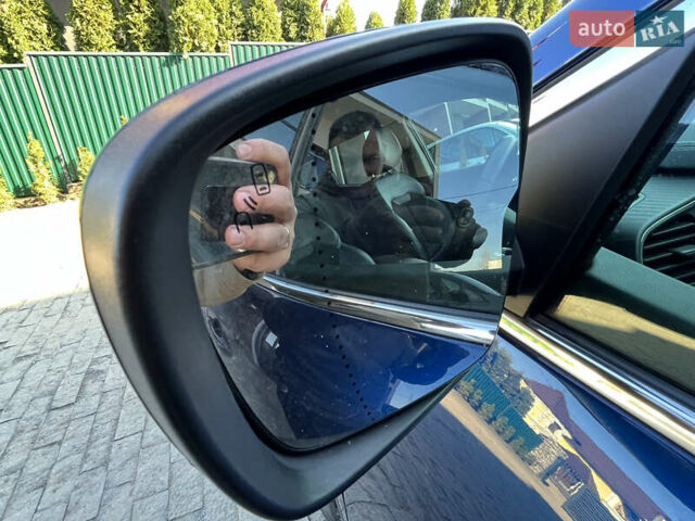 Синий Рено Kadjar, объемом двигателя 1.46 л и пробегом 183 тыс. км за 17400 $, фото 22 на Automoto.ua