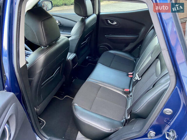 Синий Рено Kadjar, объемом двигателя 1.5 л и пробегом 216 тыс. км за 15950 $, фото 45 на Automoto.ua