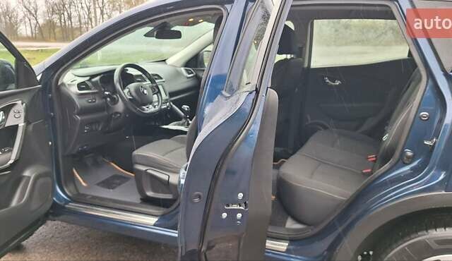 Синий Рено Kadjar, объемом двигателя 1.5 л и пробегом 188 тыс. км за 15500 $, фото 10 на Automoto.ua