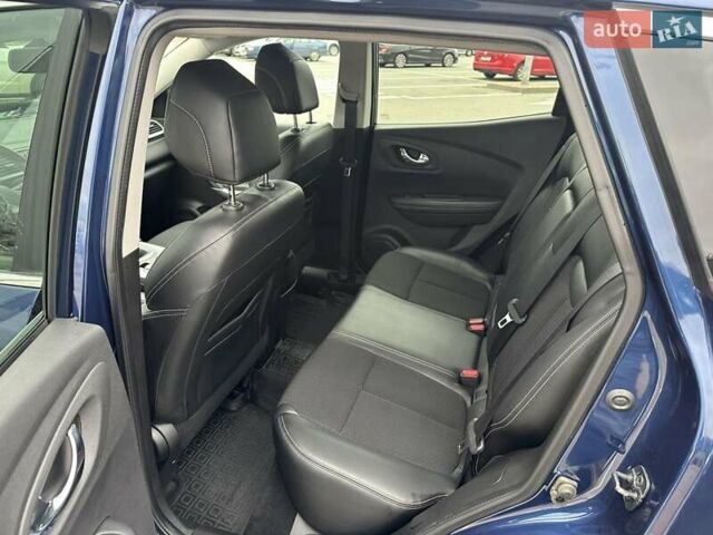 Синий Рено Kadjar, объемом двигателя 1.2 л и пробегом 132 тыс. км за 13950 $, фото 28 на Automoto.ua