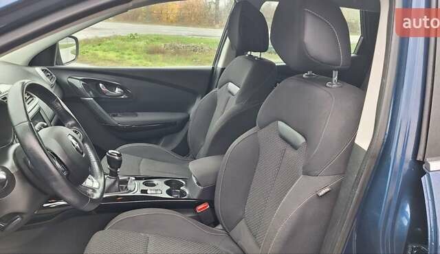 Синий Рено Kadjar, объемом двигателя 1.5 л и пробегом 188 тыс. км за 15500 $, фото 104 на Automoto.ua