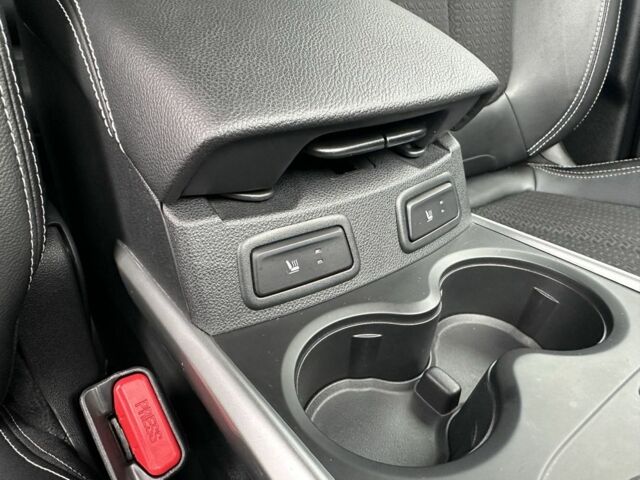 Синий Рено Kadjar, объемом двигателя 1.2 л и пробегом 132 тыс. км за 13250 $, фото 17 на Automoto.ua