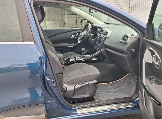 Синій Рено Kadjar, об'ємом двигуна 0 л та пробігом 188 тис. км за 15500 $, фото 14 на Automoto.ua