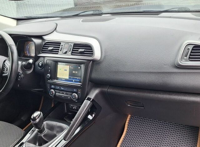 Синій Рено Kadjar, об'ємом двигуна 0 л та пробігом 188 тис. км за 15500 $, фото 23 на Automoto.ua