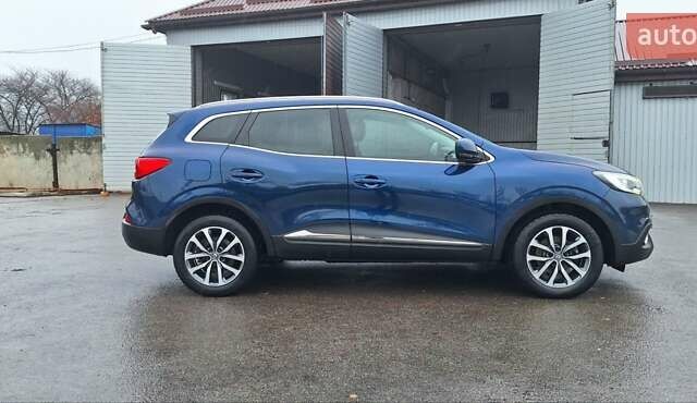 Синий Рено Kadjar, объемом двигателя 1.5 л и пробегом 188 тыс. км за 15500 $, фото 5 на Automoto.ua
