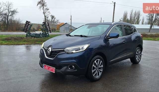 Синий Рено Kadjar, объемом двигателя 1.5 л и пробегом 188 тыс. км за 15500 $, фото 3 на Automoto.ua
