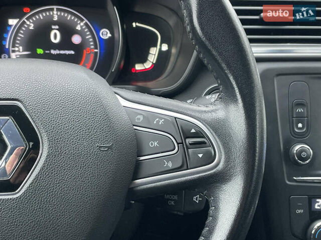 Синий Рено Kadjar, объемом двигателя 1.46 л и пробегом 198 тыс. км за 16390 $, фото 19 на Automoto.ua