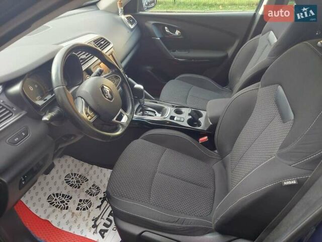 Синий Рено Kadjar, объемом двигателя 1.46 л и пробегом 188 тыс. км за 16500 $, фото 19 на Automoto.ua