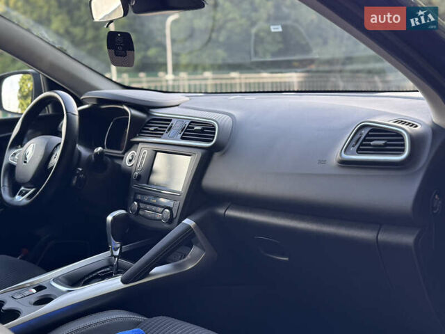 Синий Рено Kadjar, объемом двигателя 1.46 л и пробегом 214 тыс. км за 16499 $, фото 28 на Automoto.ua