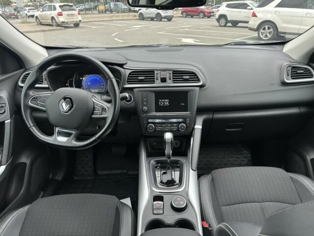 Синий Рено Kadjar, объемом двигателя 1.2 л и пробегом 132 тыс. км за 13250 $, фото 12 на Automoto.ua