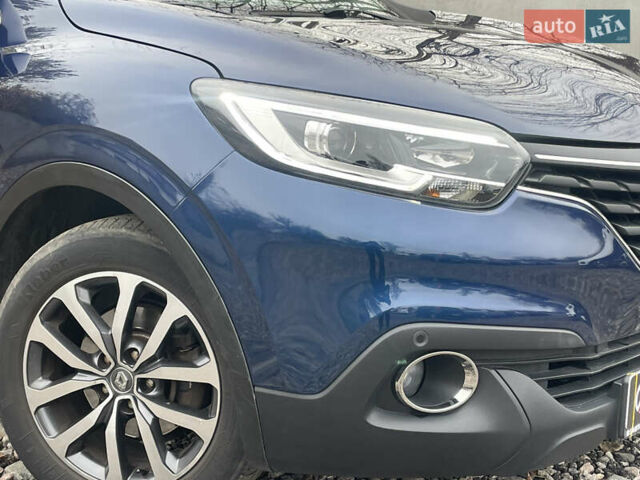 Синий Рено Kadjar, объемом двигателя 1.46 л и пробегом 198 тыс. км за 16390 $, фото 2 на Automoto.ua