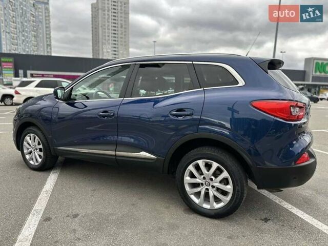 Синий Рено Kadjar, объемом двигателя 1.2 л и пробегом 132 тыс. км за 13950 $, фото 1 на Automoto.ua