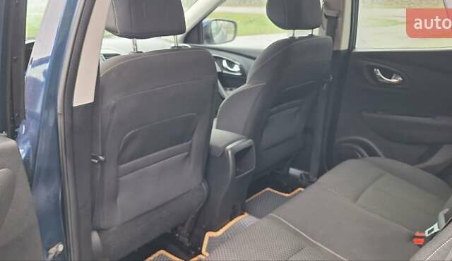 Синий Рено Kadjar, объемом двигателя 1.5 л и пробегом 188 тыс. км за 15500 $, фото 67 на Automoto.ua