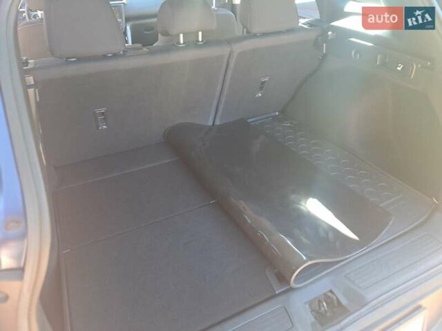 Синій Рено Kadjar, об'ємом двигуна 1.46 л та пробігом 187 тис. км за 15000 $, фото 45 на Automoto.ua