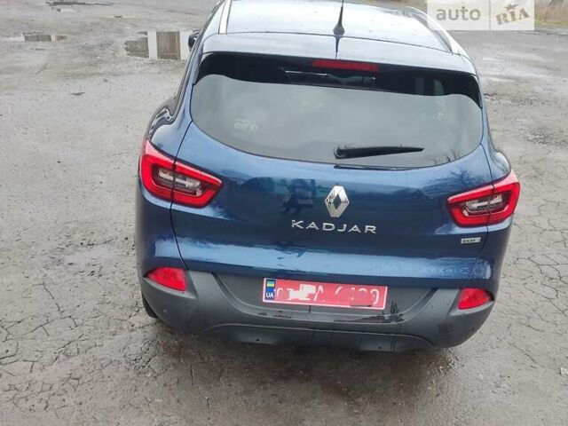 Синій Рено Kadjar, об'ємом двигуна 1.5 л та пробігом 111 тис. км за 17800 $, фото 1 на Automoto.ua