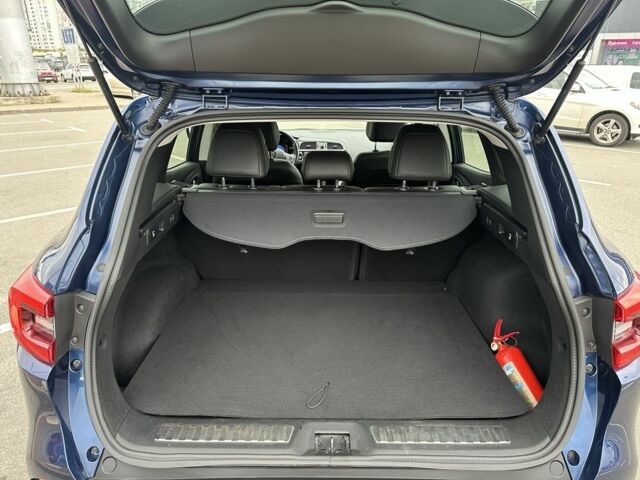 Синий Рено Kadjar, объемом двигателя 1.2 л и пробегом 132 тыс. км за 13250 $, фото 13 на Automoto.ua