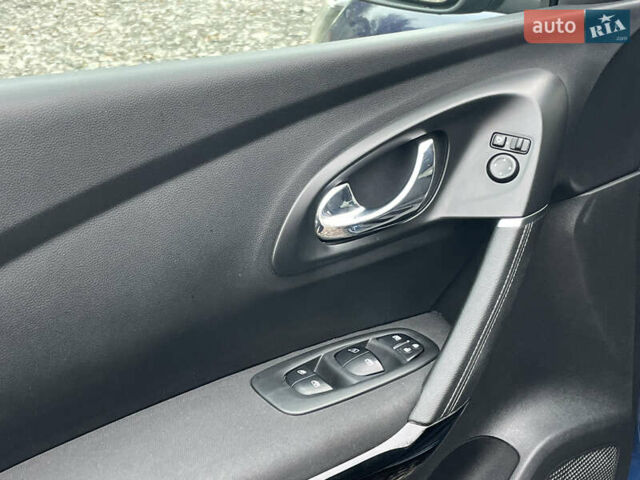 Синий Рено Kadjar, объемом двигателя 1.46 л и пробегом 198 тыс. км за 16390 $, фото 22 на Automoto.ua