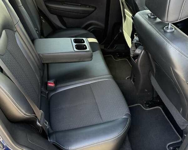 Синий Рено Kadjar, объемом двигателя 1.46 л и пробегом 218 тыс. км за 15600 $, фото 17 на Automoto.ua
