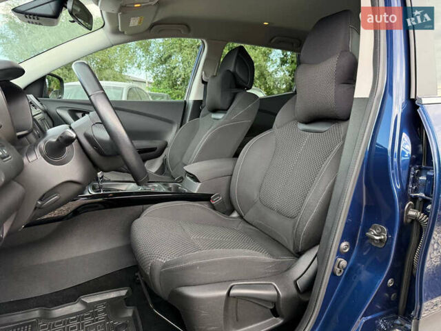 Синий Рено Kadjar, объемом двигателя 1.46 л и пробегом 202 тыс. км за 16999 $, фото 15 на Automoto.ua