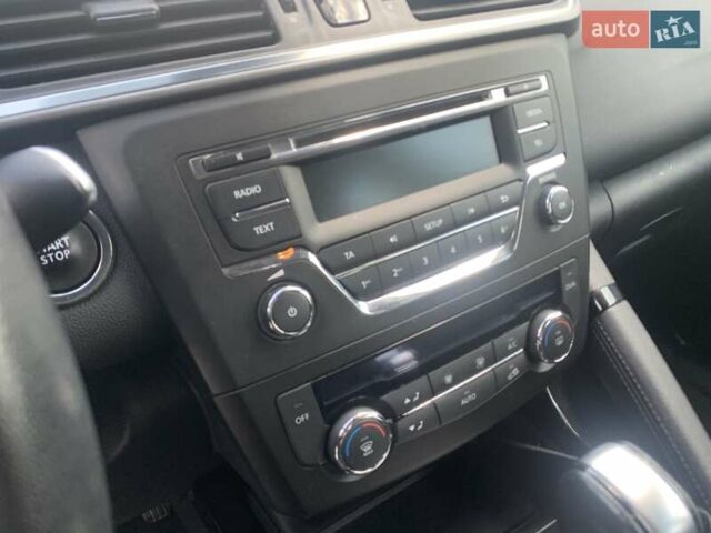 Синий Рено Kadjar, объемом двигателя 1.2 л и пробегом 38 тыс. км за 16900 $, фото 13 на Automoto.ua
