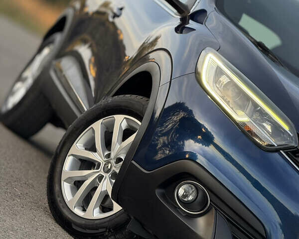 Синий Рено Kadjar, объемом двигателя 1.5 л и пробегом 179 тыс. км за 17500 $, фото 9 на Automoto.ua