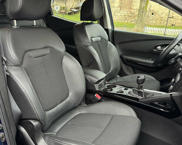 Синий Рено Kadjar, объемом двигателя 1.6 л и пробегом 178 тыс. км за 16900 $, фото 22 на Automoto.ua